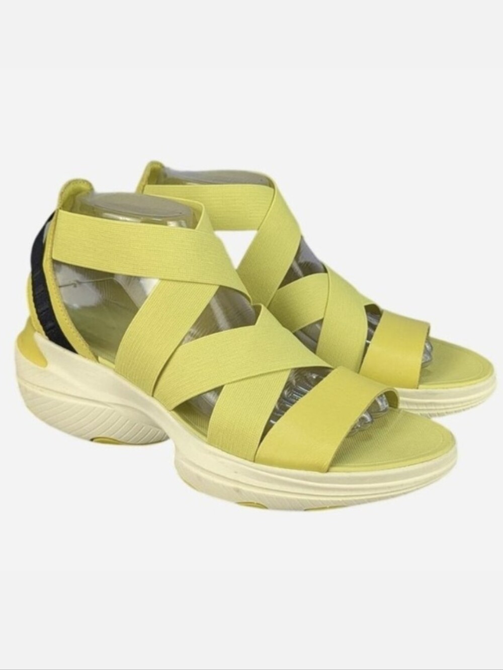 SOREL Explorer Blitz Multistrap Sandal Chartreuse Women's 8.5